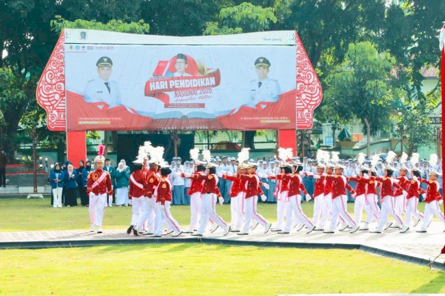 Upacara Hari Pendidikan Nasional 2025